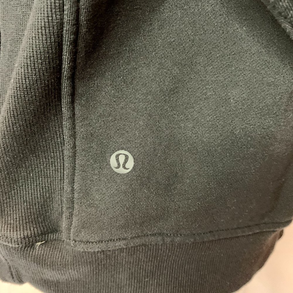 Lululemon Black Crew Neck Zipper Pocket Sweatshirt